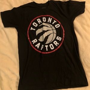 Women’s Toronto Raptors tee shirt